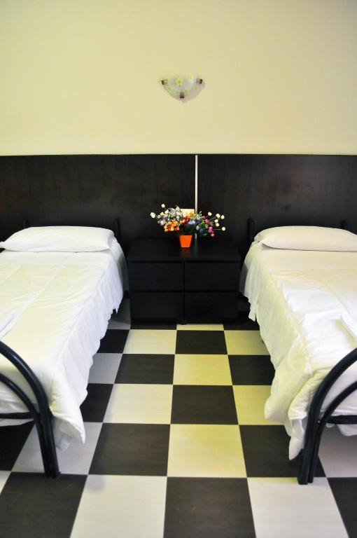 Blue Rain Guest House Рим Номер фото
